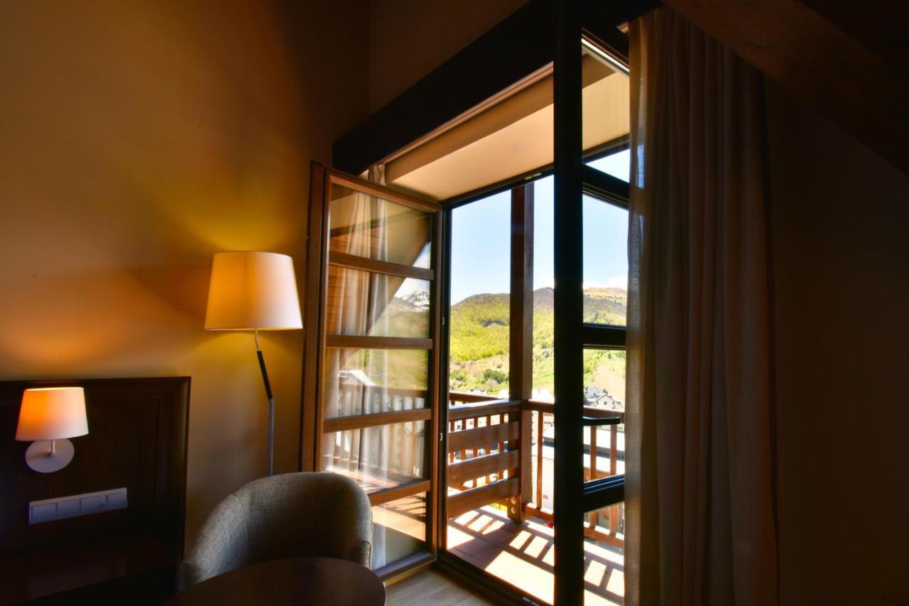 Snoe Aragon Hills Otel Formigal Dış mekan fotoğraf